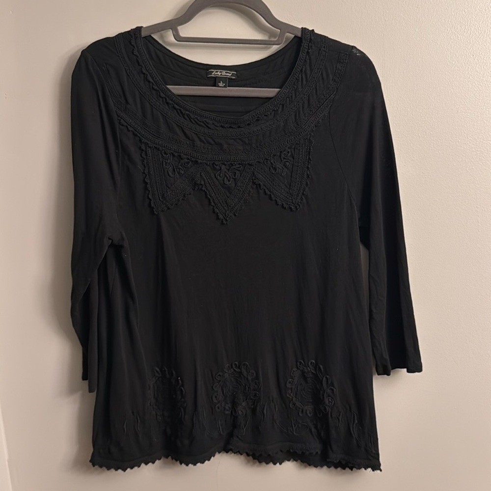 Black lightweight top